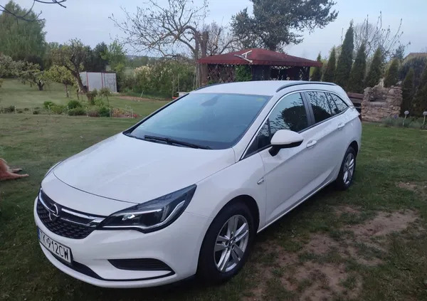 samochody osobowe Opel Astra cena 41500 przebieg: 172000, rok produkcji 2018 z Kielce